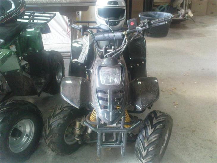 {{currentPhoto.altText}} billede {{currentPhoto.number}}