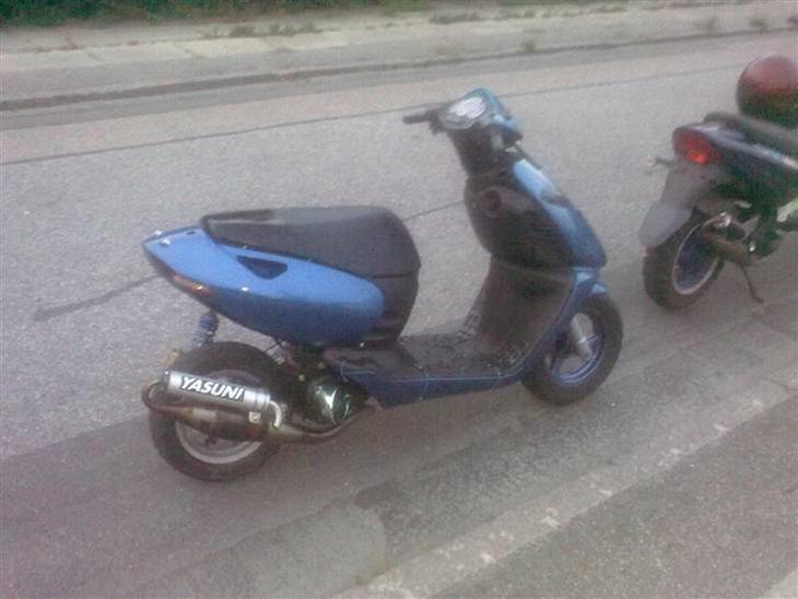 {{currentPhoto.altText}} billede {{currentPhoto.number}}