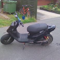 PGO Hot 50 2002 Solgt