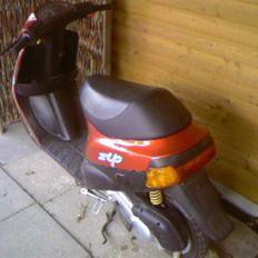 Piaggio zip