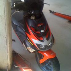 Aprilia Sr 50 Ac DD 30'er SOLGT