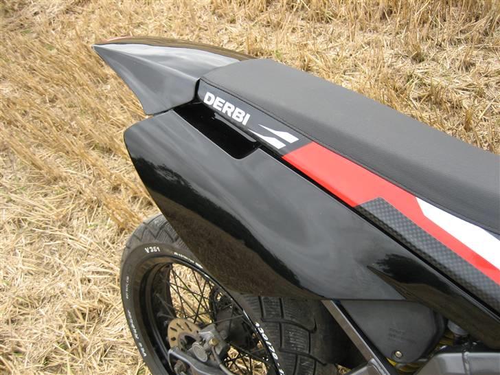 Derbi senda SM Xreme byttet - blanke skjolde :D billede 9