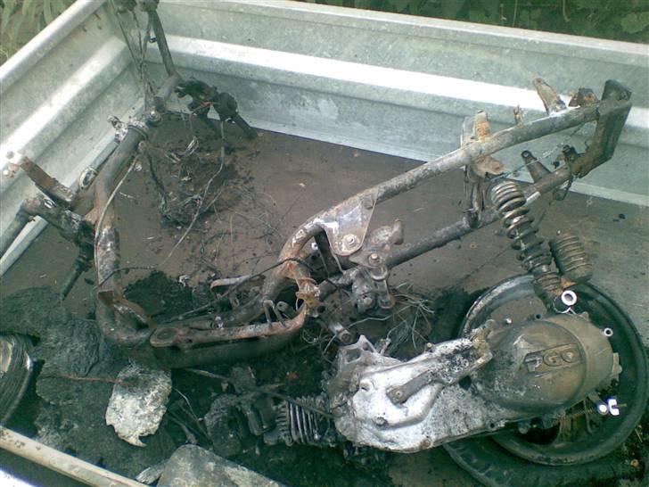 PGO hot 50 R.I.P - efter billede 10