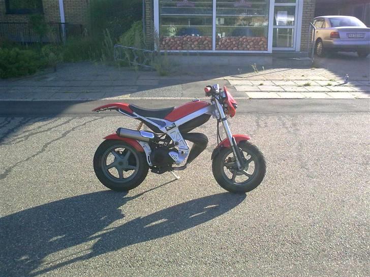 Suzuki Street Magic ->SOLGT<- billede 6