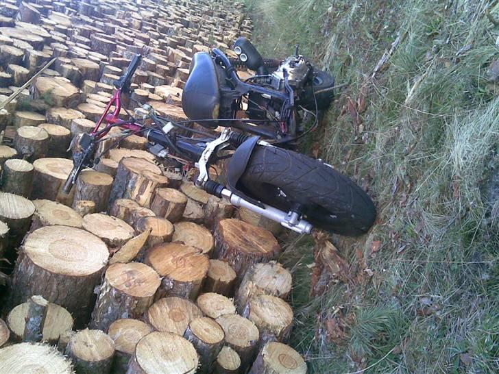 Yamaha slider solgt 3000kr. billede 3