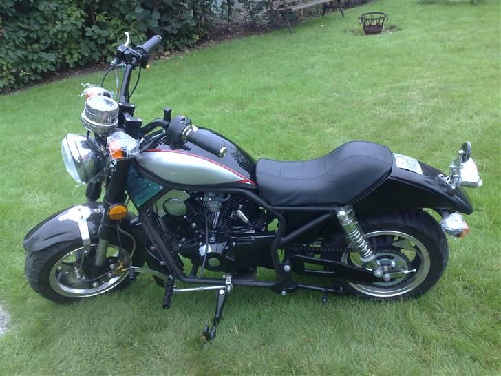 Skyteam Mini Harley 30er solgt billede 9