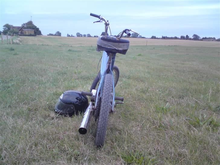 Puch E 50 !Projekt! *SOLGT* - Lige vasket den og pumpet dækkene q; + Olie på kæden..  billede 9