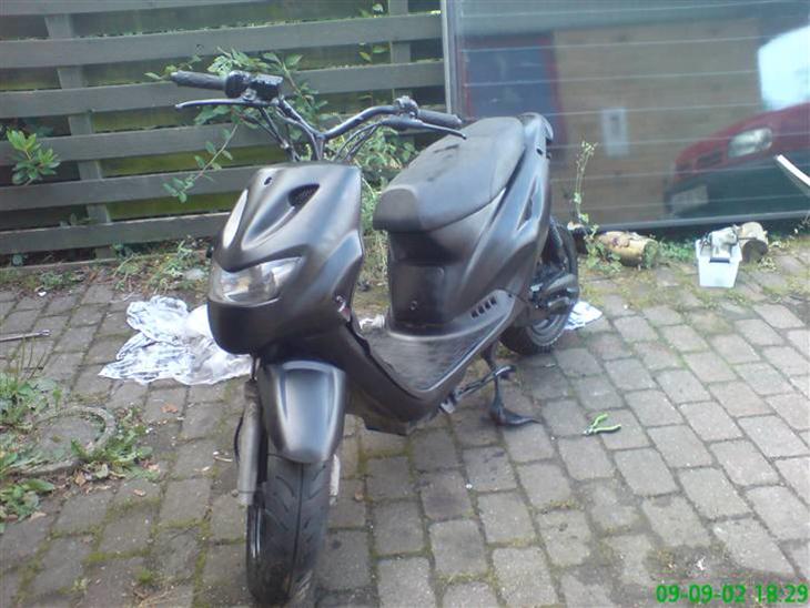 {{currentPhoto.altText}} billede {{currentPhoto.number}}