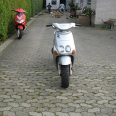 Yamaha neos (45) (SOLGT)