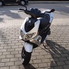 Peugeot SpeedFight 2 Ghost-rider