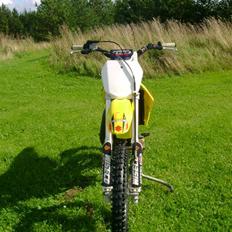 Suzuki 85 høj SOLGT