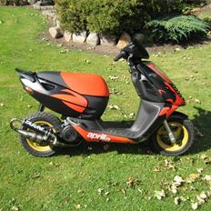 Aprilia Sonic - The Black Lion! 