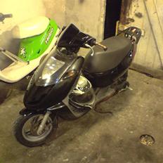 Aprilia sonic BYTTET TIL RMX