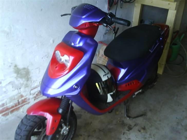 PGO Hot 50  SOLGT! billede 1