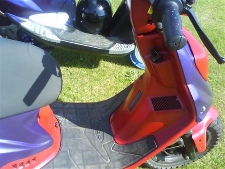 PGO Hot 50  SOLGT! billede 10