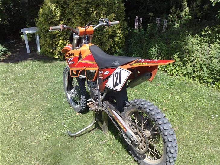 KTM 125 cc ( SOLGT )  billede 2