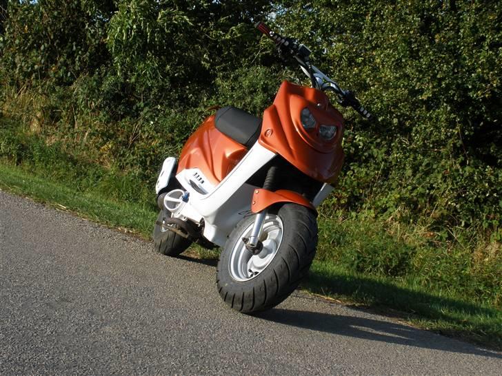 PGO hot 50 billede 10