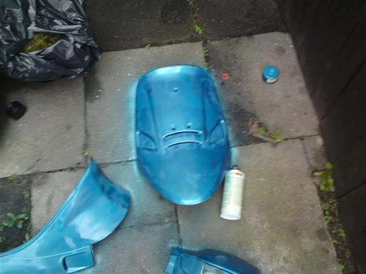 PGO comet byttede til dirtbik - ved at male :) billede 8