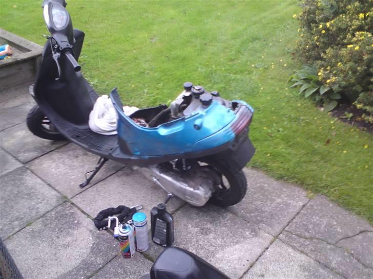 PGO comet byttede til dirtbik - ved at male :) billede 9