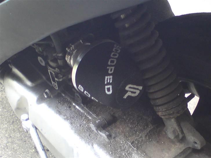 PGO comet byttede til dirtbik - et helt nyt skumfilter fra thansen ;) hehe billede 15