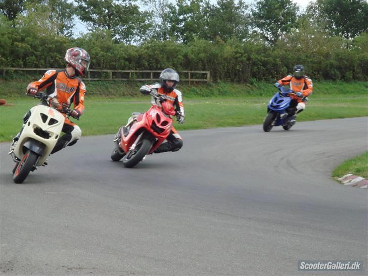 Yamaha aerox Racing billede 7