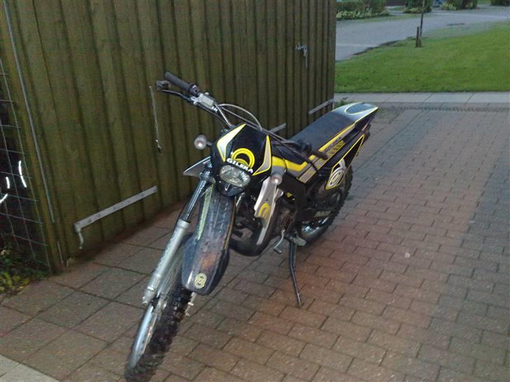 Gilera Rcr LC DD -Byttet til jog - forfra :P os nymalet og nyistandsat :P billede 12