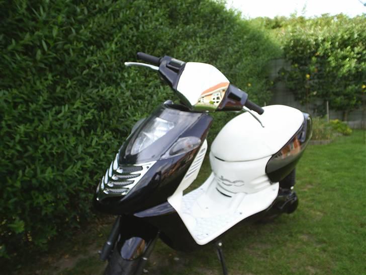 Aprilia Sonic billede 1