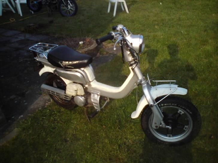 Suzuki fz 50            byttet billede 1