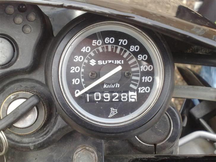 Suzuki RMX  Solgt  billede 9