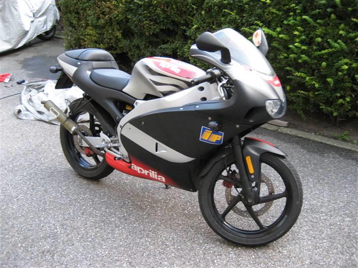 Aprilia RS 50 billede 1