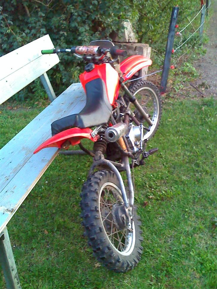 Yamaha 110 ccm 80 stel billede 3