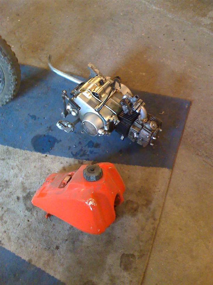 Yamaha 110 ccm 80 stel billede 5