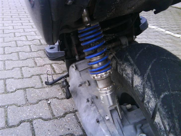 Aprilia rally  solgt billede 8