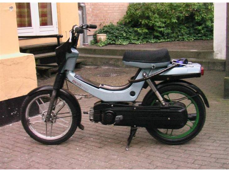 {{currentPhoto.altText}} billede {{currentPhoto.number}}