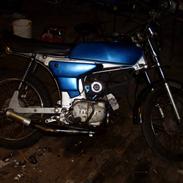 Yamaha yamaha 4 gear