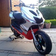 Yamaha aerox 2Fast4Race ( Tilsalg i dele!)