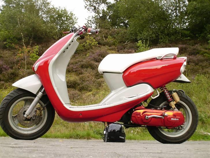 Yamaha neos billede 1