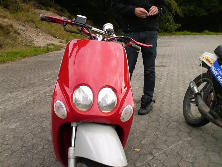 Yamaha neos billede 2