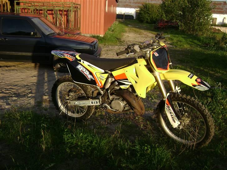 Suzuki RM125  - solgt billede 3