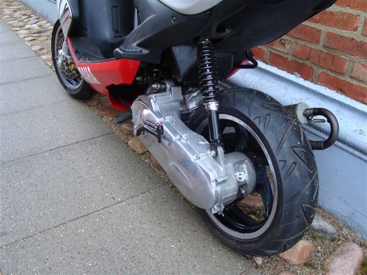 Yamaha aerox 2Fast4Race ( Tilsalg i dele!) billede 11