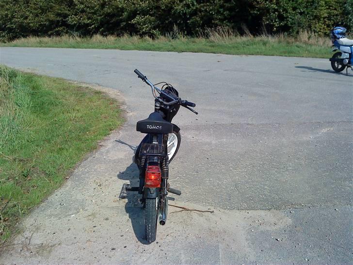 Tomos symaskinen//DØD// ;D billede 3