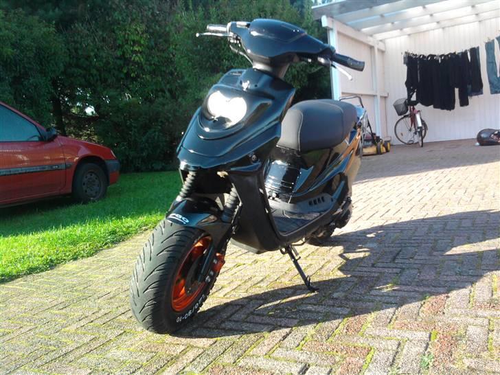 PGO hot 50 (SOLGT) billede 1