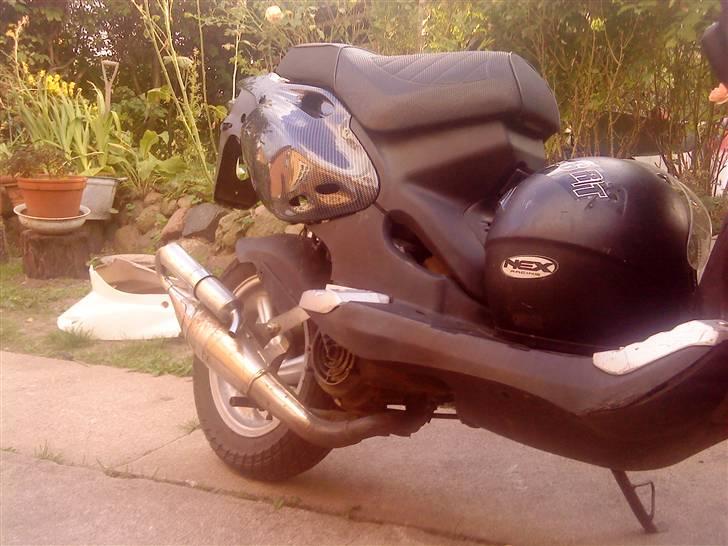 PGO pmx carbon billede 3