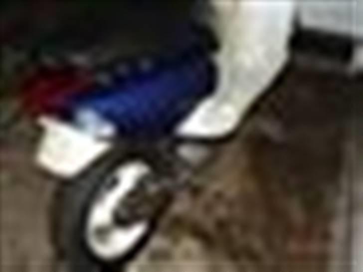 Yamaha neos billede 1