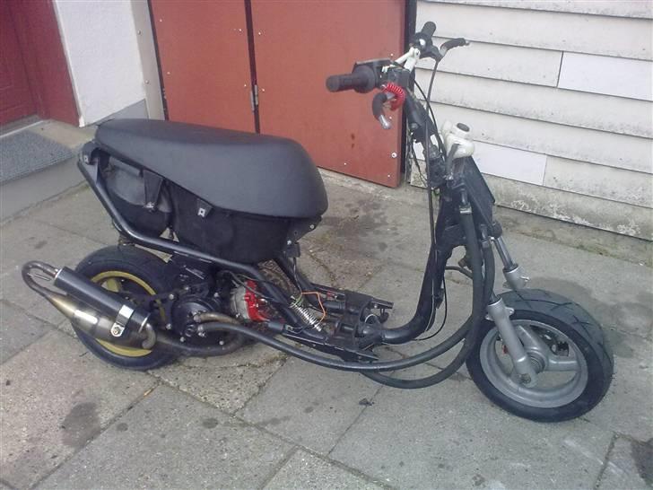 Aprilia Sonic Evo LC Byttet billede 2
