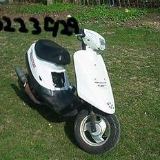 Yamaha jog *Til Salg*