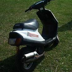 Yamaha jog *Til Salg*
