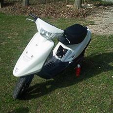 Yamaha jog *Til Salg*