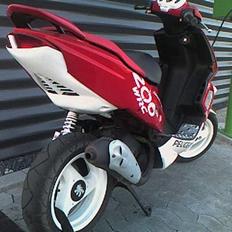 Peugeot Speedfight 2 