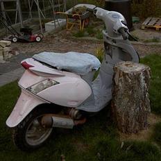 Piaggio New Zip - Solgt